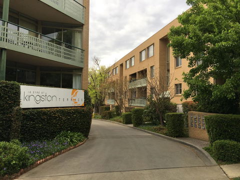 Kingston Comfy Apartment - Brisbane Tourism 0