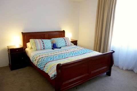 Kingston Comfy Apartment - Brisbane Tourism 1
