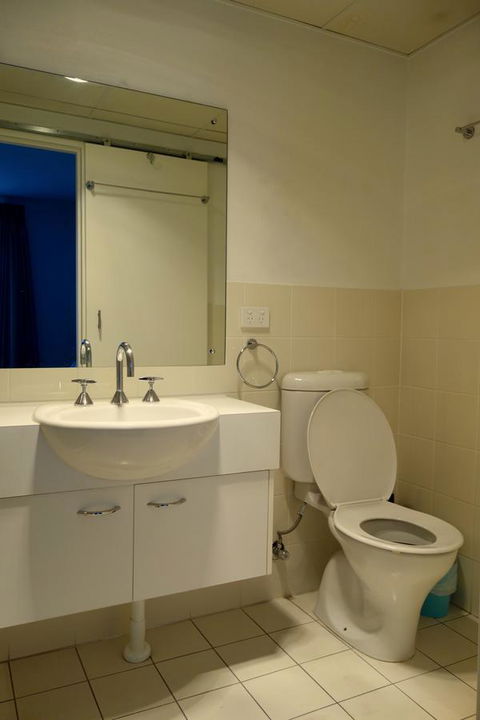 Kingston Comfy Apartment - Brisbane Tourism 6