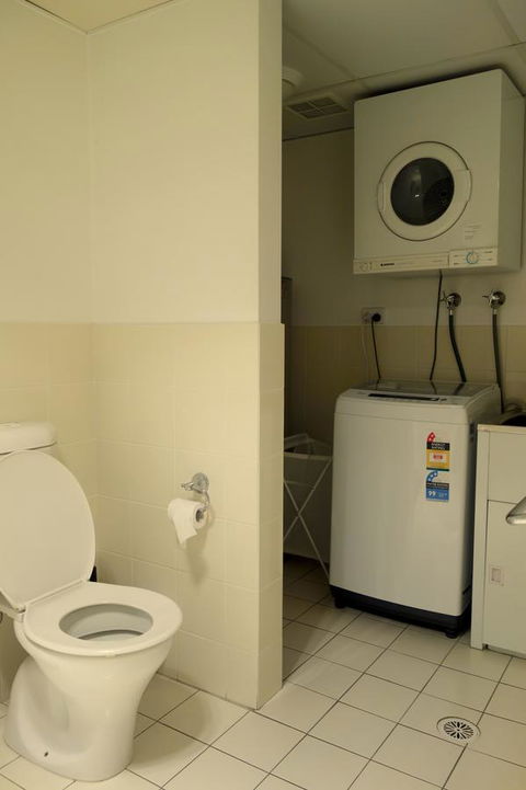 Kingston Comfy Apartment - Brisbane Tourism 9
