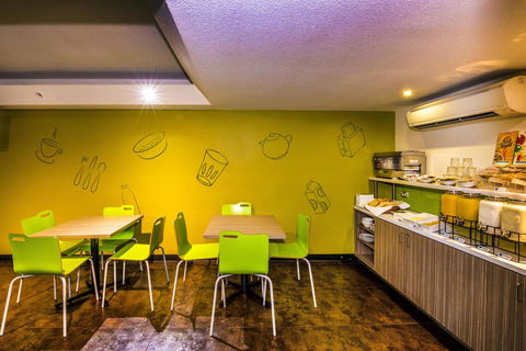 Ibis Budget Canberra - Tourism Brisbane 11