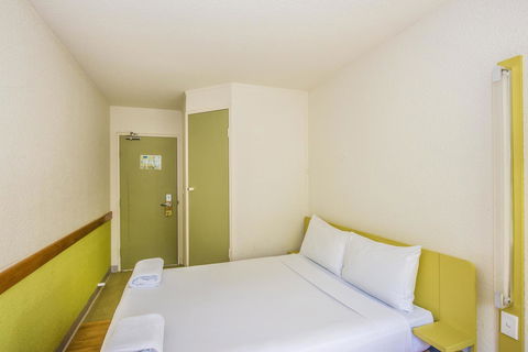 Ibis Budget Canberra - Tourism Brisbane 3