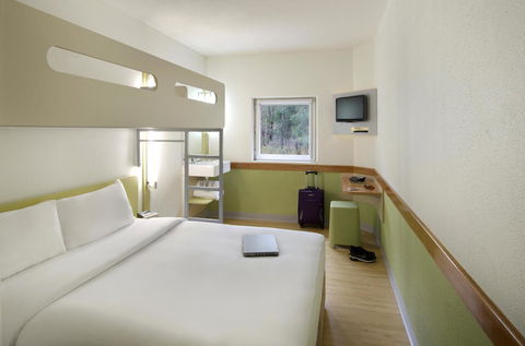 Ibis Budget Canberra - Tourism Brisbane 4