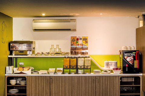 Ibis Budget Canberra - Tourism Brisbane 5
