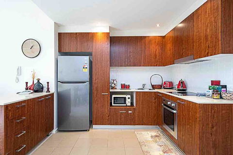 Spacious 1BR Stylish New Acton Apartment +Parking - Brisbane Tourism 16
