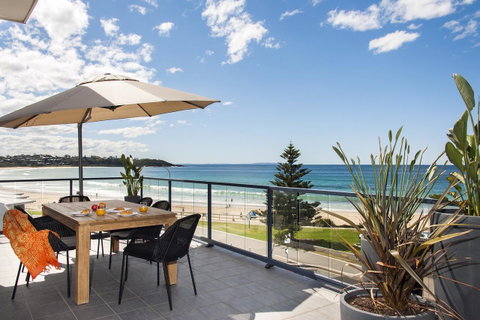 Mollymook Beachfront Penthouse 9 - Brisbane Tourism 3