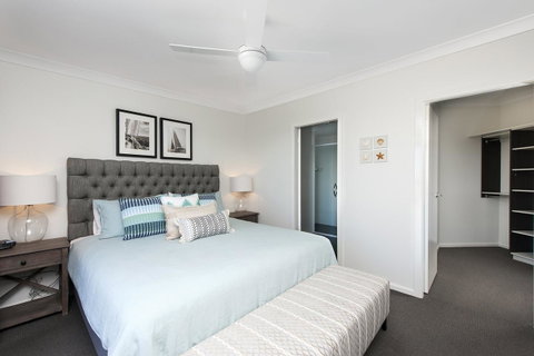Mollymook Beachfront Penthouse 9 - Brisbane Tourism 11