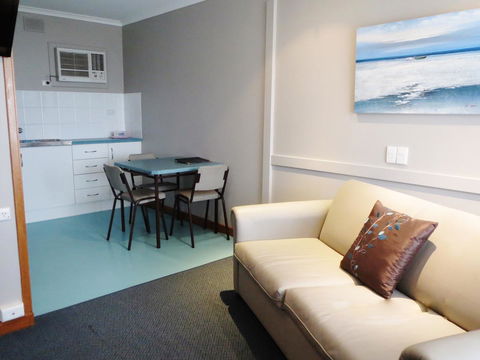 Stansbury Holiday Motel - Tourism Brisbane 39