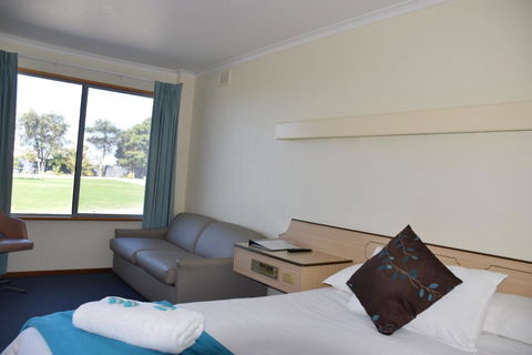 Stansbury Holiday Motel - Tourism Brisbane 16