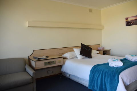 Stansbury Holiday Motel - Tourism Brisbane 23