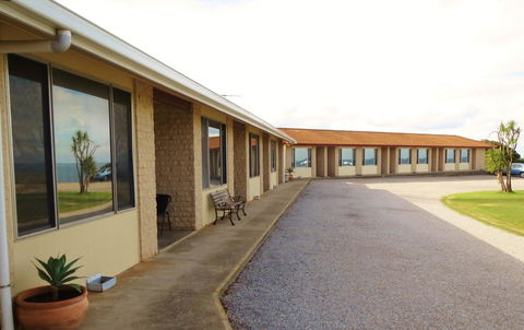 Stansbury Holiday Motel - Tourism Brisbane 34
