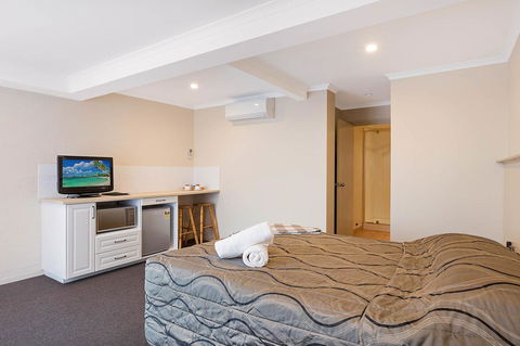 Heritage House Motel & Units - Tourism Brisbane 2