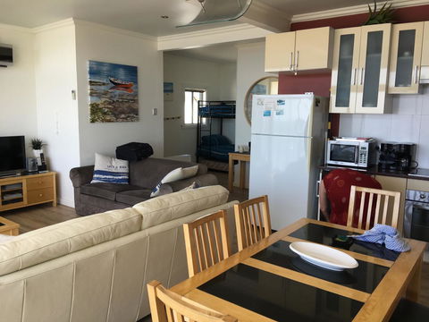 Crystal Blue Apartment - Tourism Brisbane 23