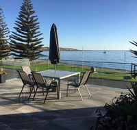 crystal blue apartment - Tourism Brisbane