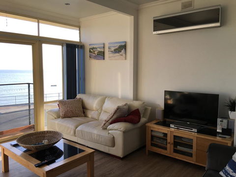 Crystal Blue Apartment - Tourism Brisbane 34