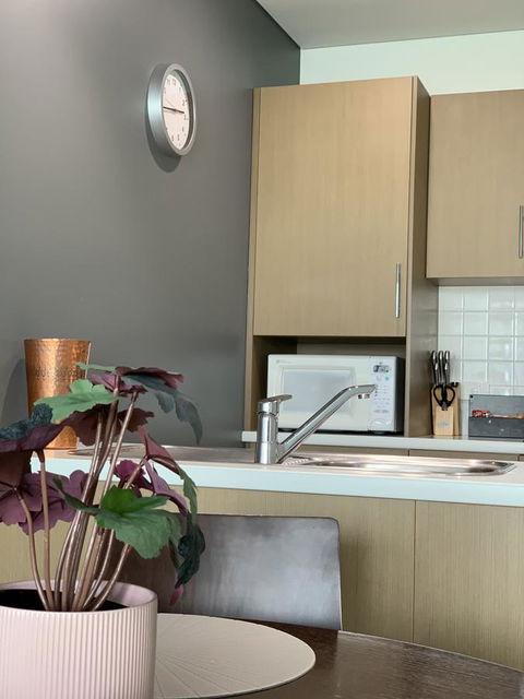 Wallaroo Marina Stayz - Tourism Brisbane 3