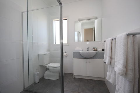 Wallaroo Marina Apartments - Tourism Brisbane 29