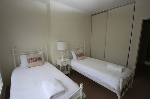 Wallaroo Marina Apartments - Tourism Brisbane 39
