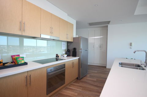 Wallaroo Marina Apartments - Tourism Brisbane 11