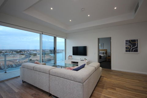 Wallaroo Marina Apartments - Tourism Brisbane 3