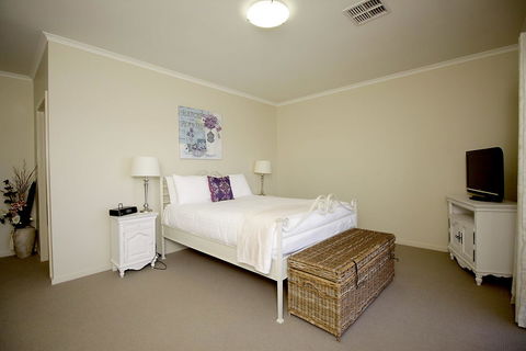 Wallaroo Marina Apartments - Tourism Brisbane 7