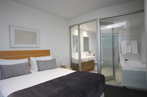 Wallaroo Marina Apartments - Tourism Brisbane 16