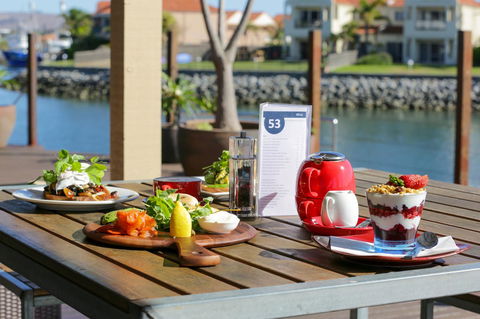 Marina Hotel - Tourism Brisbane 40