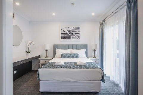 Marina Hotel - Tourism Brisbane 21