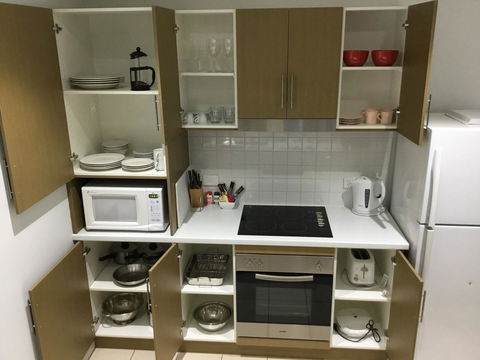 Wallaroo Marina Waterfront Luxe Apartment - Tourism Brisbane 11
