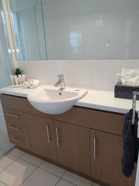 Wallaroo Marina Executive Apartments - Tourism Brisbane 7