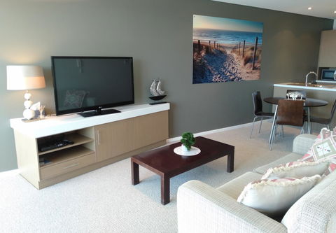 Wallaroo Marina Executive Apartments - Tourism Brisbane 4