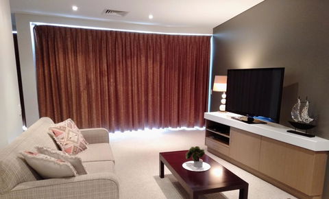 Wallaroo Marina Executive Apartments - Tourism Brisbane 6