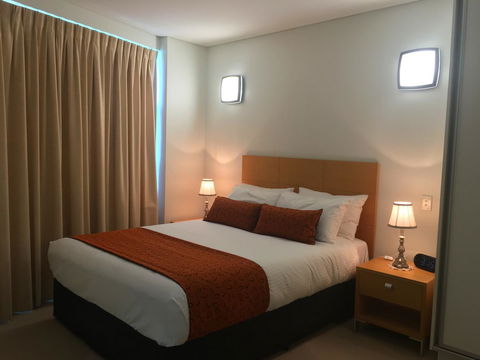 Wallaroo Marina Luxury Apartment - Tourism Brisbane 4
