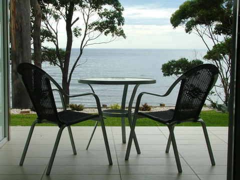 Mollymook Beach Waterfront - Brisbane 4u 0