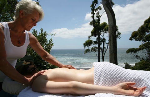 Mollymook Beach Waterfront - Brisbane 4u 20