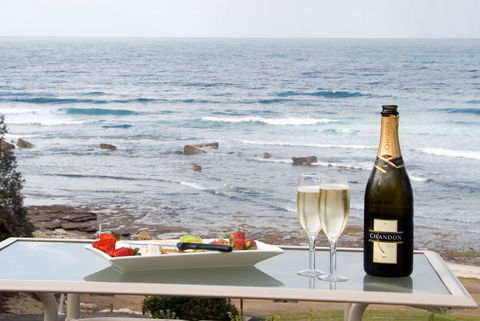 Mollymook Beach Waterfront - Brisbane 4u 9
