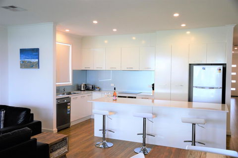 Eastern Breeze - Tourism Brisbane 1