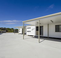 Rocks Retreat Cabin - Dolphin - Tourism Brisbane