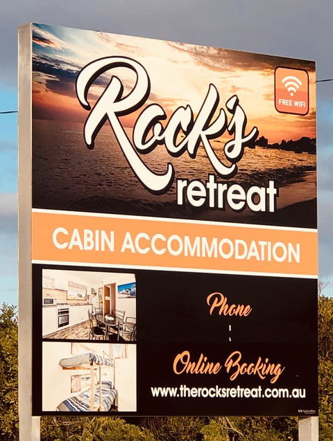 Rocks Retreat Cabin - Dolphin - Tourism Brisbane 1