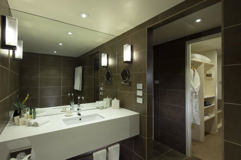 Hilton Adelaide - Brisbane Tourism 6
