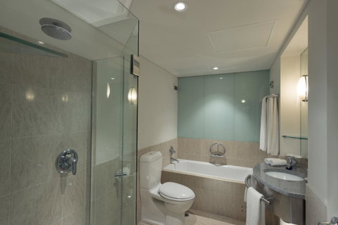 Hilton Adelaide - Brisbane Tourism 17