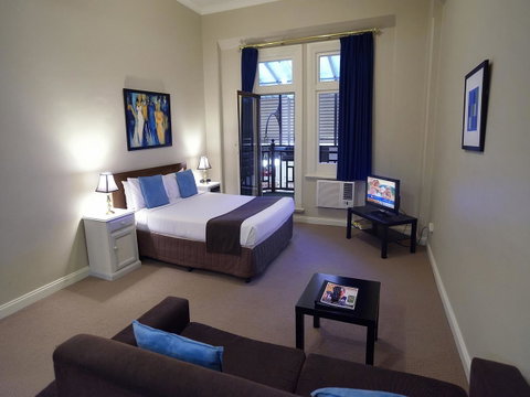Mansions On Pulteney - Brisbane Tourism 1