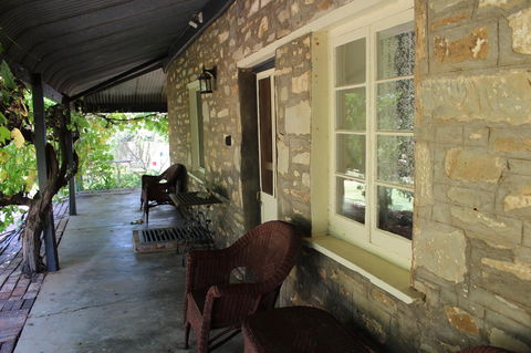 Hillside Cottage - Tourism Brisbane 0