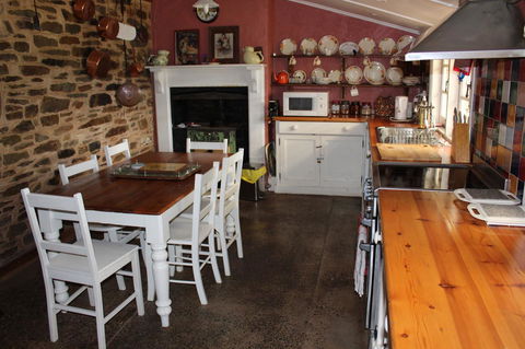 Hillside Cottage - Tourism Brisbane 2