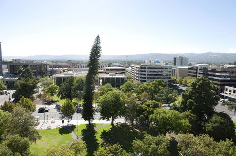 Mantra Hindmarsh Square - Brisbane Tourism 21