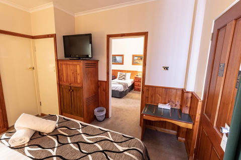 Astor Inn - Brisbane Tourism 13