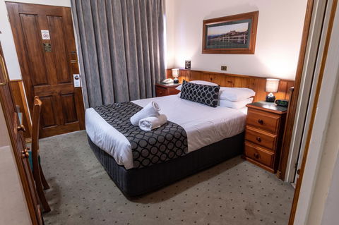 Astor Inn - Brisbane Tourism 6