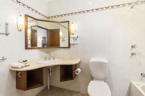 Adelaide Inn - Tourism Brisbane 22