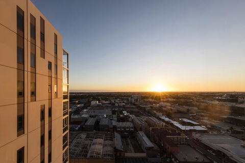 IStay Precinct Adelaide - Tourism Brisbane 6