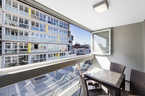 IStay Precinct Adelaide - Tourism Brisbane 4